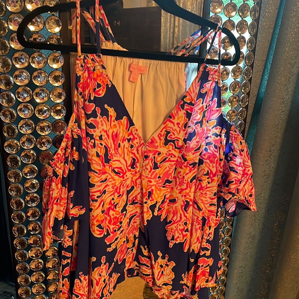 Lilly top